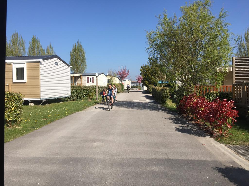 Camping Caravaning Les Cerisiers Berck Sur Mer Verton Buitenkant foto